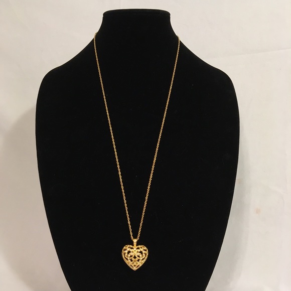 Filigree Heart Necklace - Picture 2 of 3